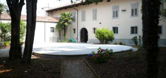 Giardino interno Palazzo de Grazia